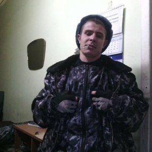 Андрей киров, 33 года